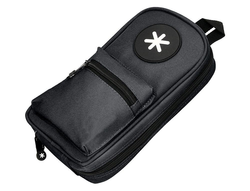 ESTUCHE PORTATODO ANTARTIK FORMA DE MOCHILA CON BOLSILLO Y 4 DEPARTAMENTOS COLOR NEGRO 230X50X120 MM
